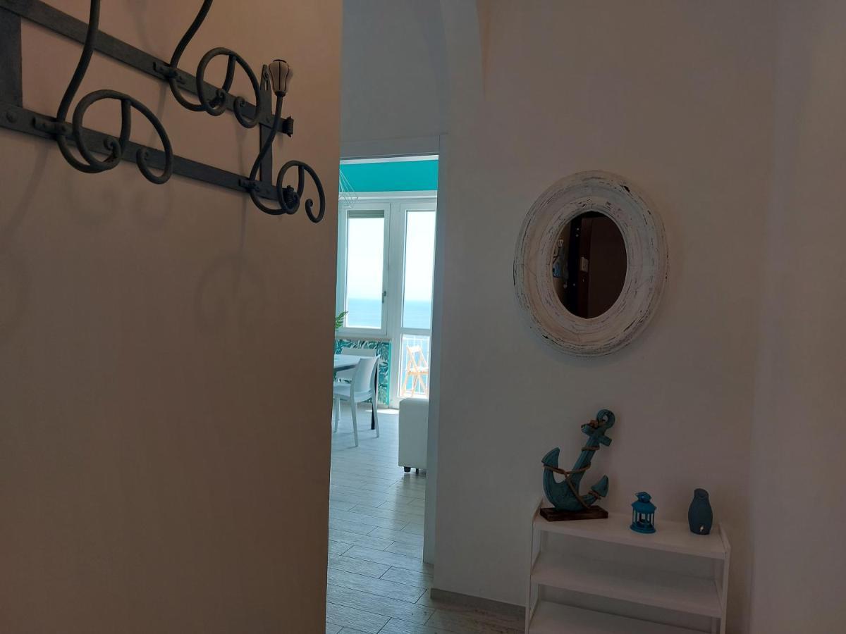 Una Finestra Sul Mare Home 1 Берджеджи Экстерьер фото